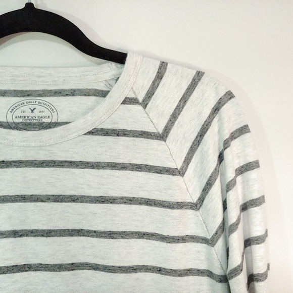 American Eagle Shirt - Picture 3 of 7